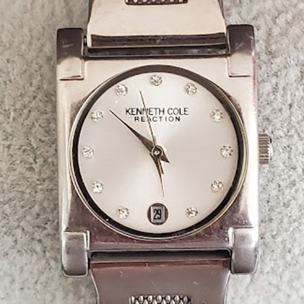 Kenneth Cole Reaction Women's Watch Silver Tone Bracelet Crystal Accents Running